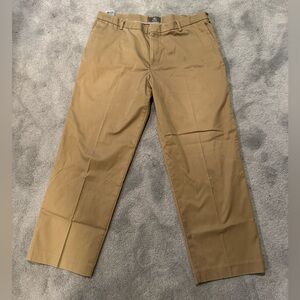 Dockers Men's Dress Pants in Khaki